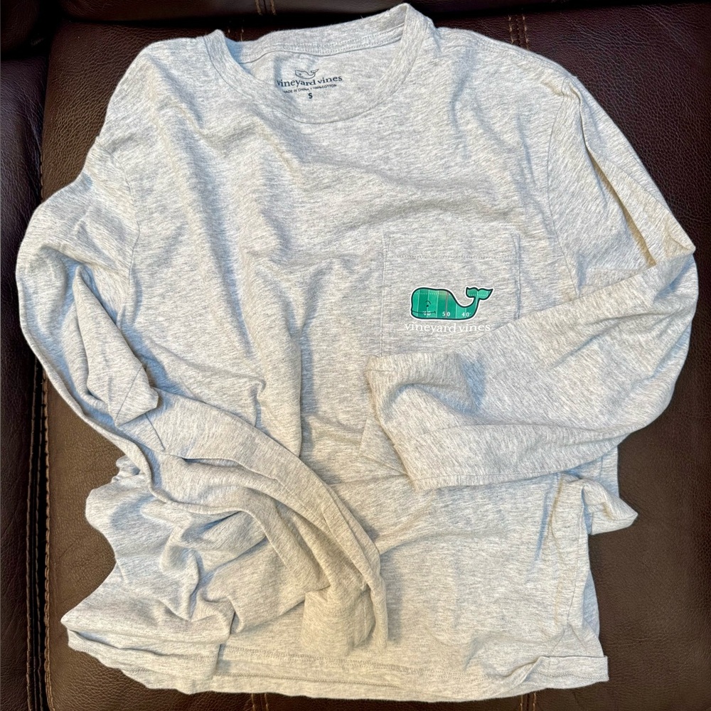Vineyard Vines Gray Long Sleeve Tee with Green Logo